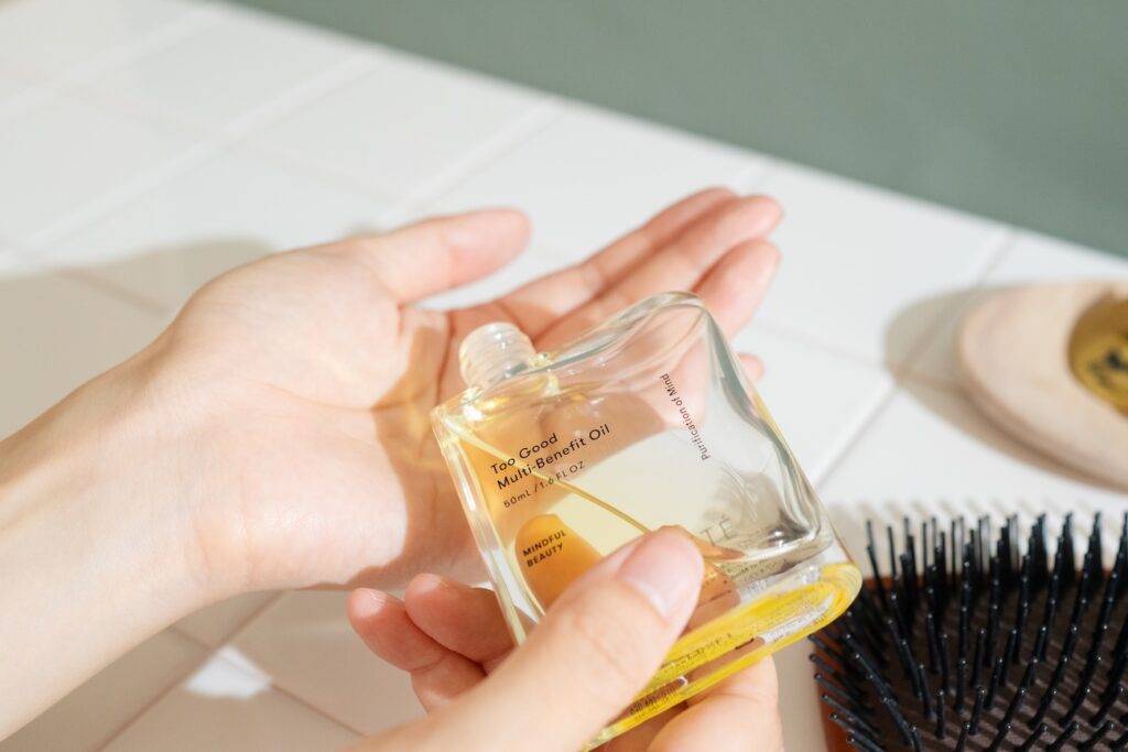 気分高まるツヤ髪作り | 忙しい大人にぴったりのSINN PURETE マルチオイル