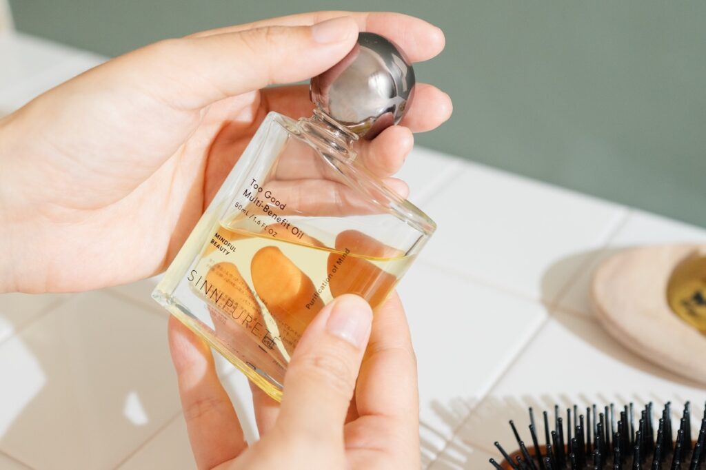 気分高まるツヤ髪作り | 忙しい大人にぴったりのSINN PURETE マルチオイル