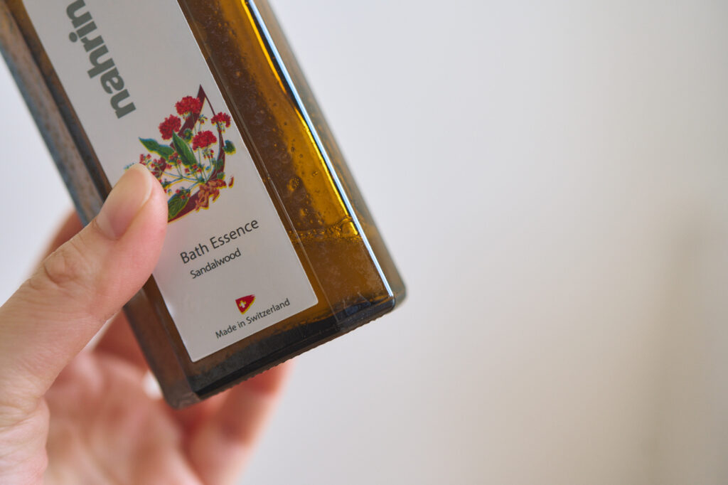バスエッセンス。スイス生まれのウェルネスブランド nahrin（ナリン）のアロマアイテムたち