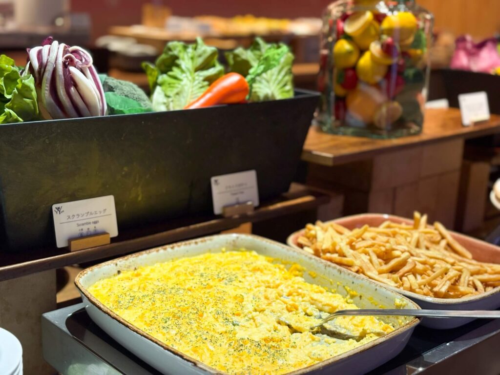 子連れで泊まる、星野リゾートのブランド「リゾナーレ」が展開する山梨県北杜市にある宿泊施設「リゾナーレ八ヶ岳」のYYgrill（ワイワイグリル）