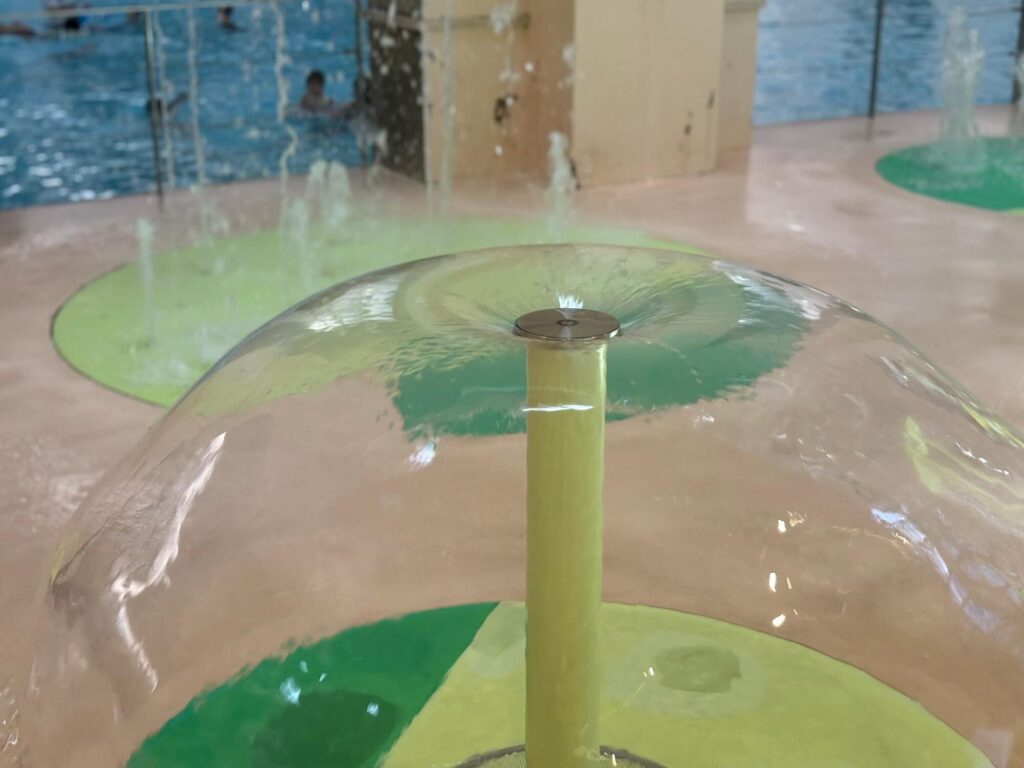 子連れで泊まる「リゾナーレ八ヶ岳」。半日居ても飽きない全天候型プール、「イルマーレ」