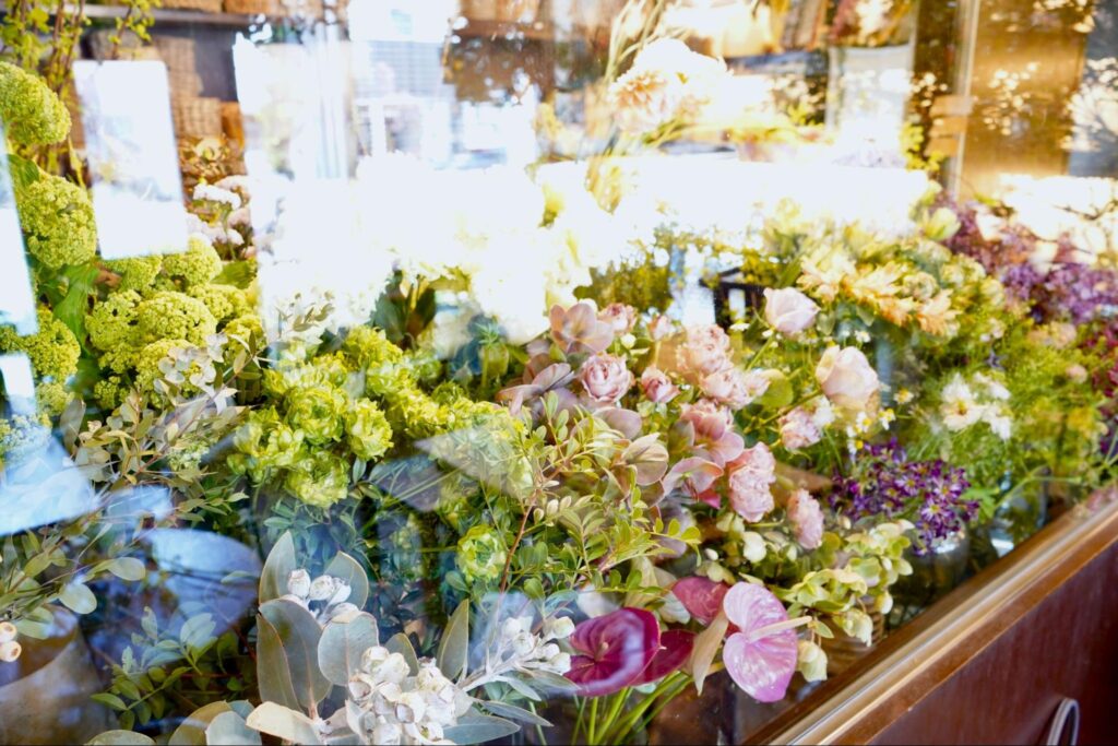世田谷区等々力の住宅街に店を構える「花子」